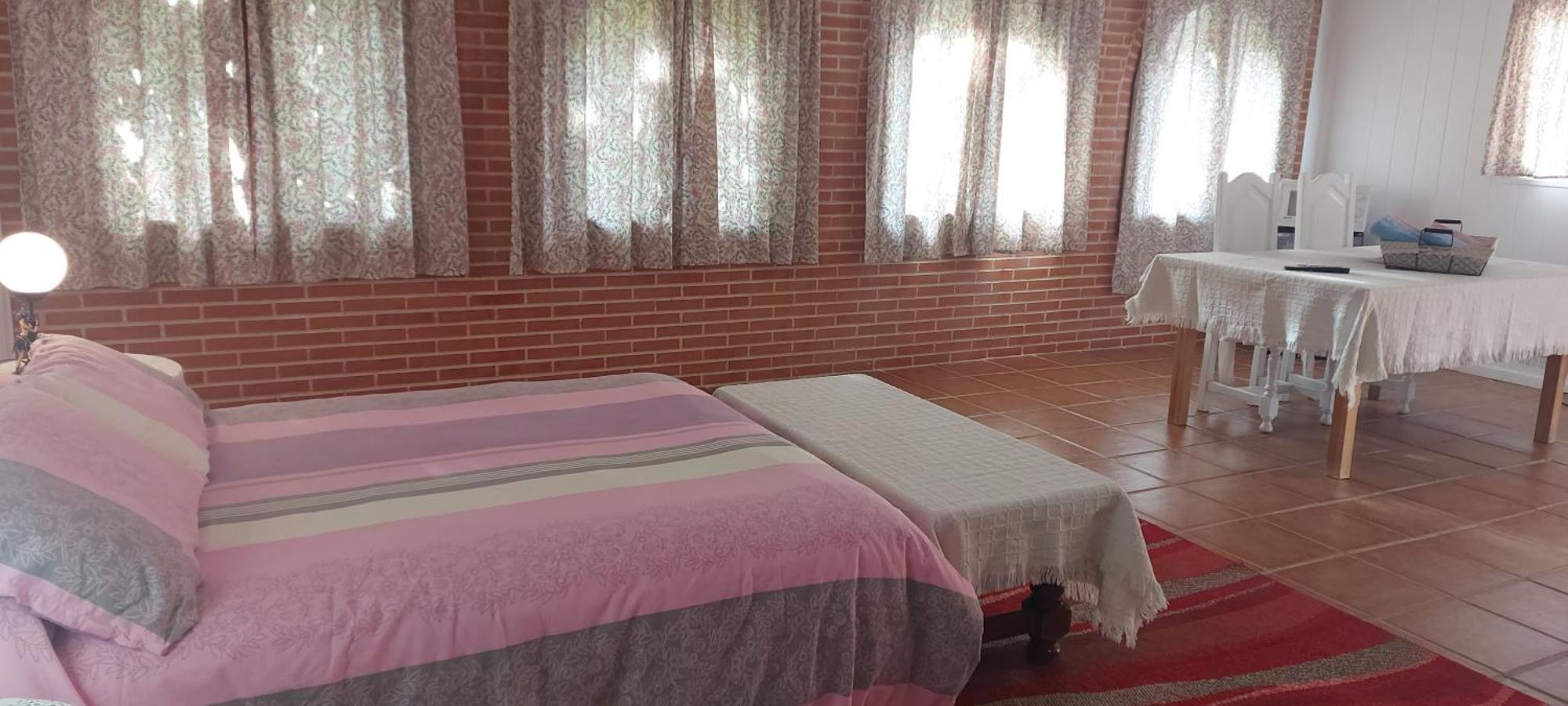 Habitacion,Piscina Y Jardin Azuqueca de Henares Εξωτερικό φωτογραφία