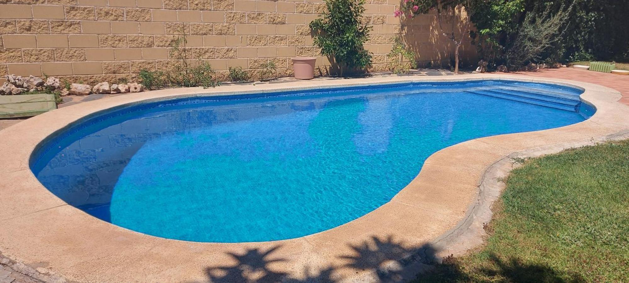 Habitacion,Piscina Y Jardin Azuqueca de Henares Εξωτερικό φωτογραφία