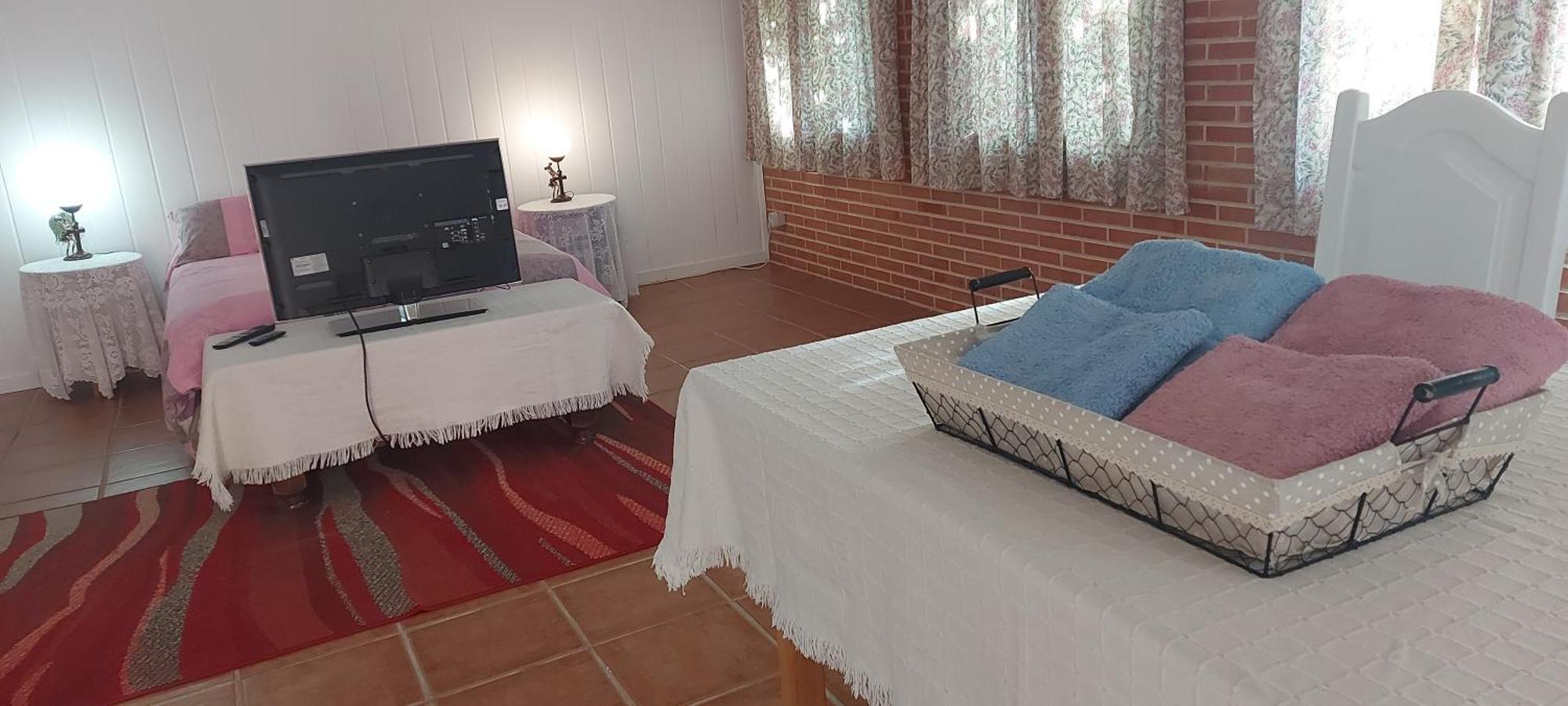 Habitacion,Piscina Y Jardin Azuqueca de Henares Εξωτερικό φωτογραφία