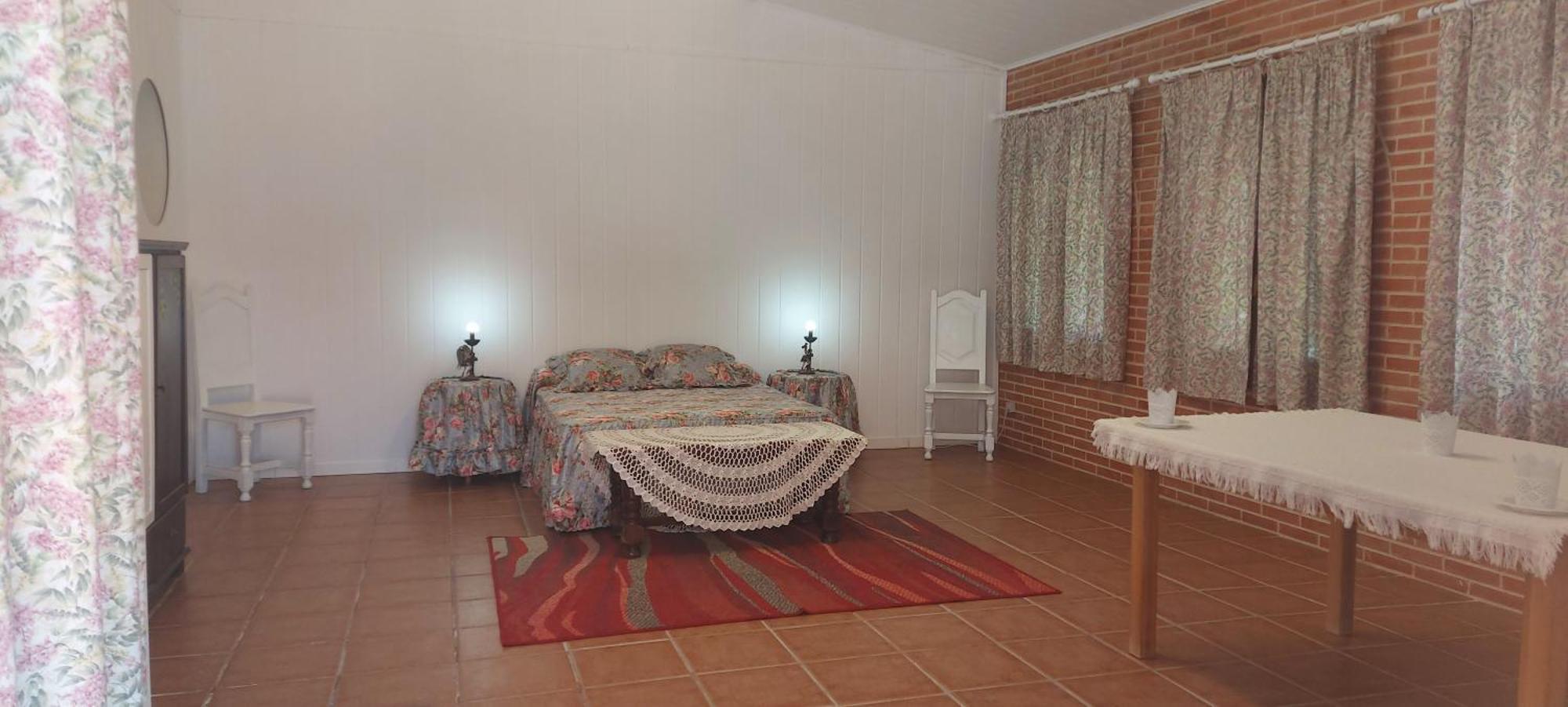 Habitacion,Piscina Y Jardin Azuqueca de Henares Εξωτερικό φωτογραφία